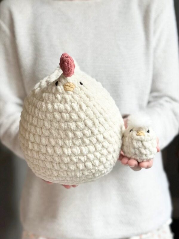 Mama and Mini Mabel Chicken™ CROCHET PATTERN