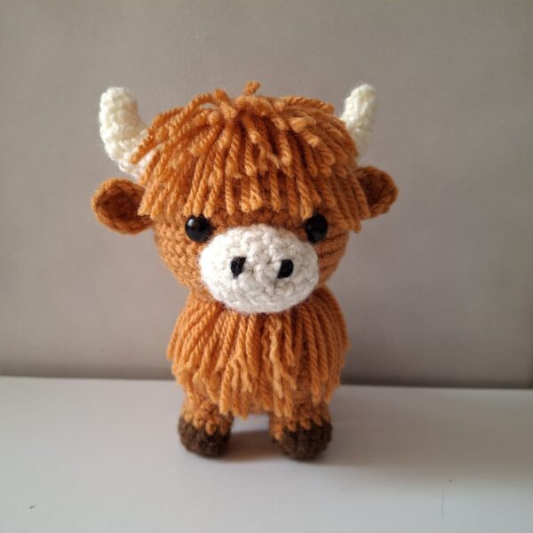 Tiny Highland Cow Crochet Pattern , Amigurumi Baby Animal Cattle With Crochet PDF Ebook , Animal Beginners Crochet Kids Toy Pattern - Image 3