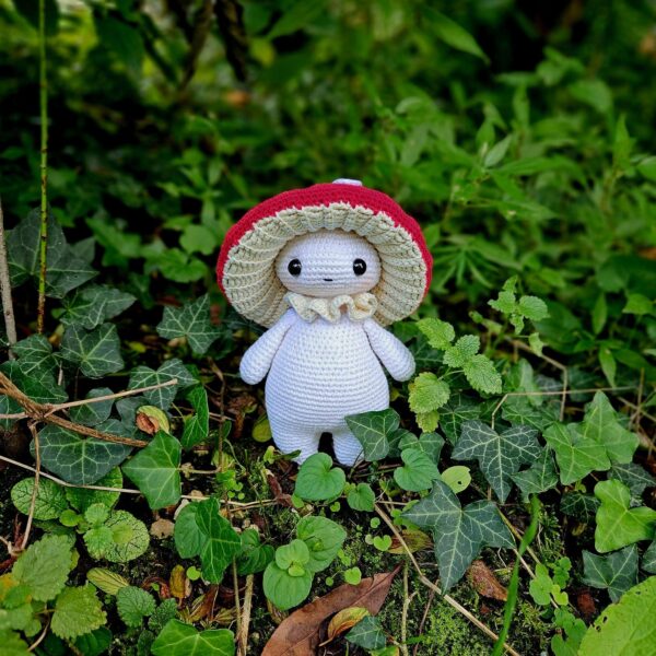 Mushroom guy - critter stitch crochet pattern / amigurumi - Image 8